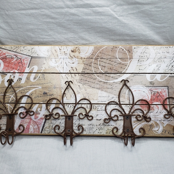 French Fleur-De-Lis Wall Four Hook Rack - Picture 5 of 7